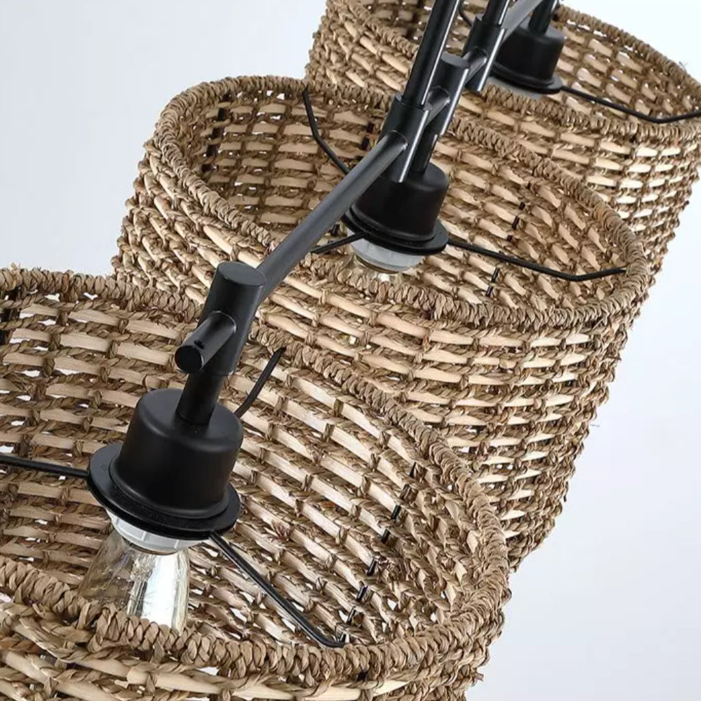 Sienna geweven rotan hanglamp met 3 lampen, detail 3.webp__PID:e8fdc875-6c38-4bda-8be8-0c0d79b48186