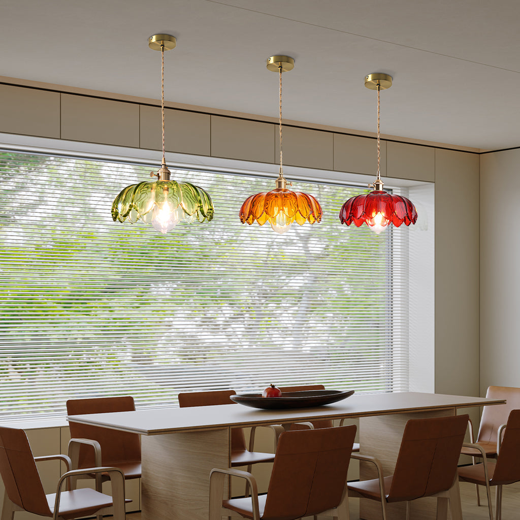 tulpvormige glazen hanglamp groen amberrood.jpg__PID:16eed3a3-f4a2-4171-bf07-1d664c39ba86