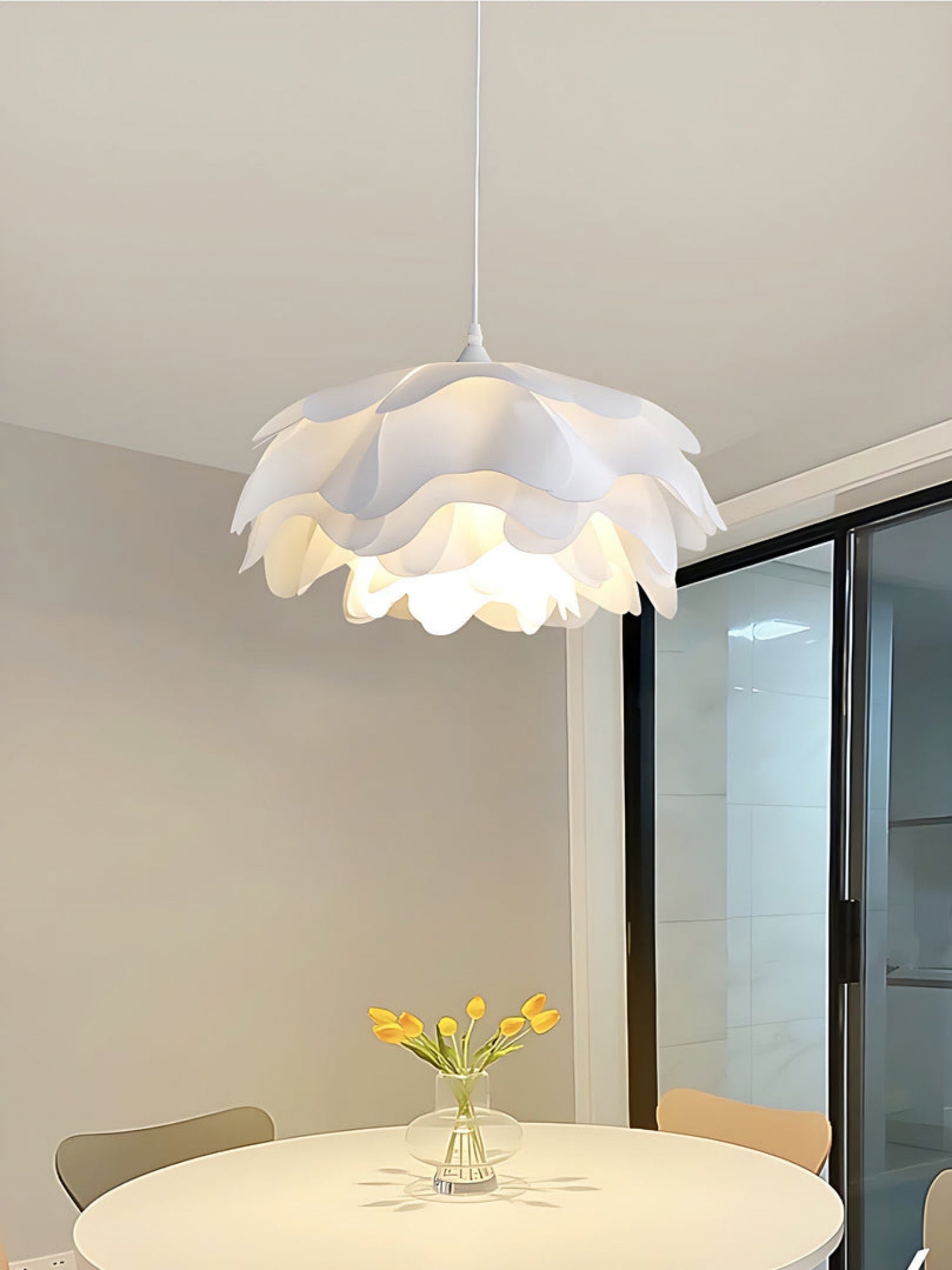 Suspension Aeloria en forme de fleur, pétales de neige (12).webp__PID:54e9f7c2-3511-4653-ba09-ba767fc2f4b1