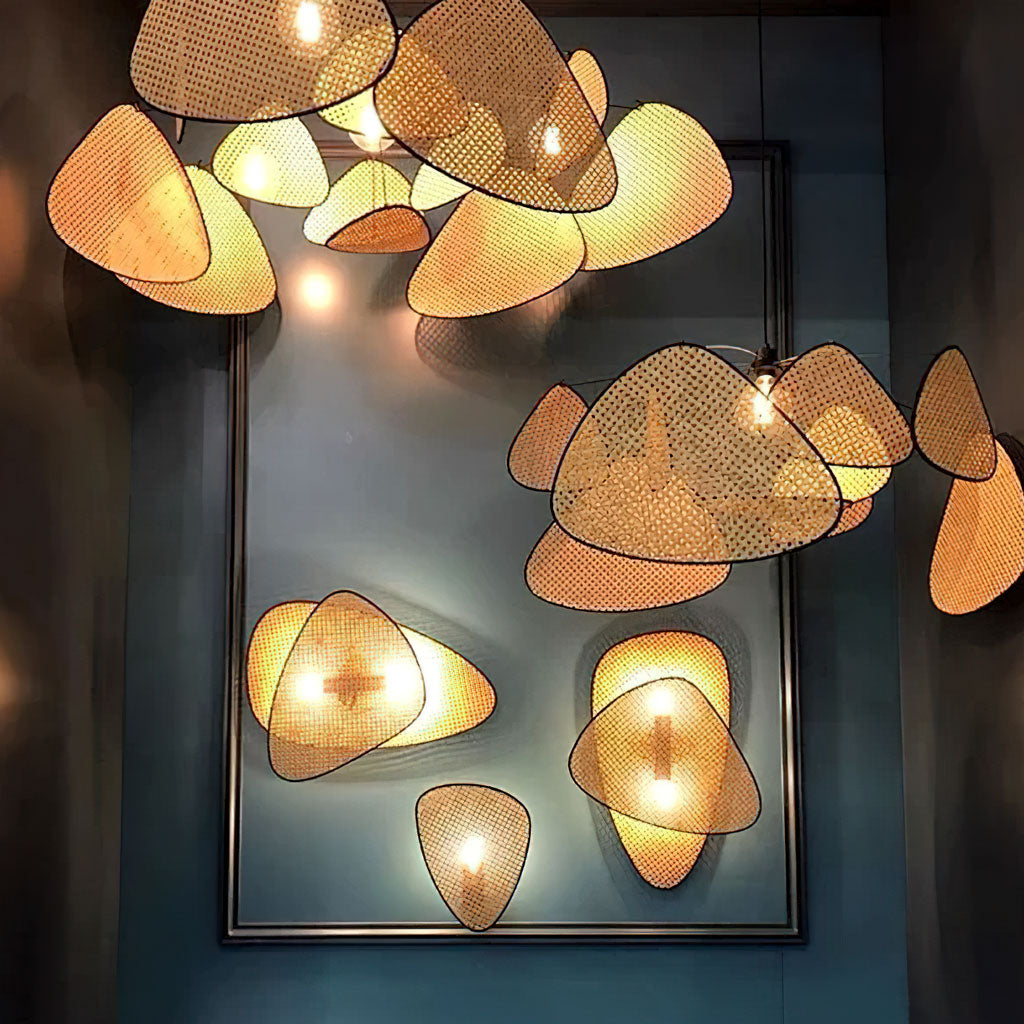 Arya Screen Cannage Pendant Light detail4.jpg__PID:f32c58ae-4c24-4555-9dd2-b1c4fdb94995