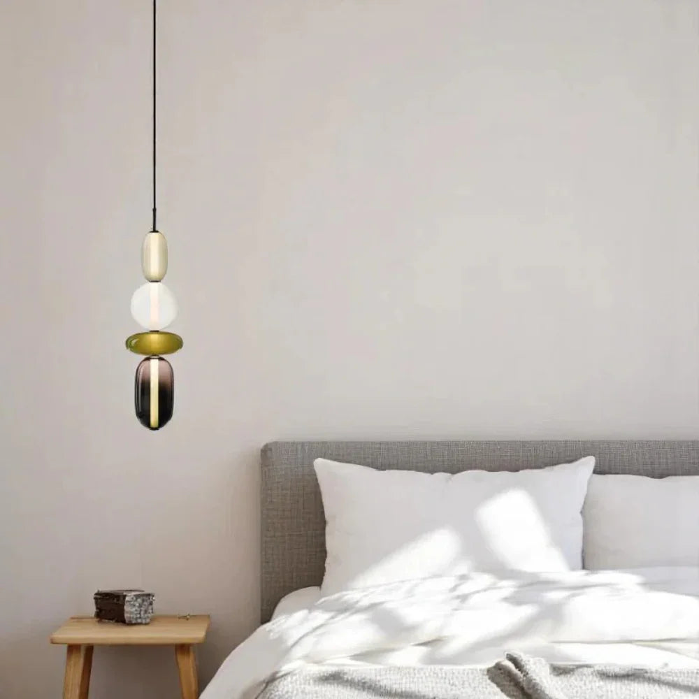 Vesa Nordic hanglamp van gesuikerd glas scene3.webp__PID:5f300028-de2e-4789-94dd-212efc2bc3cd