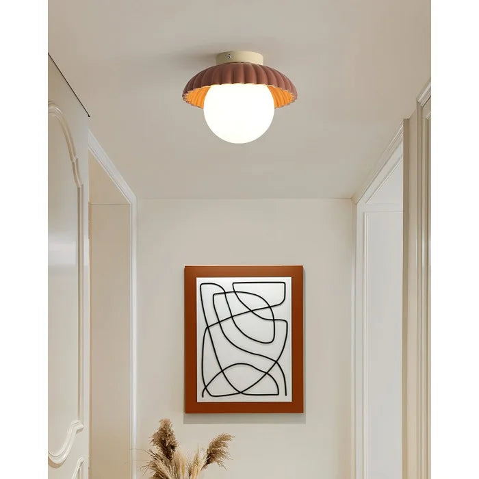 Lámpara de techo Juno Alien de cristal color crema 2.webp__PID:c1a6e4a9-2c5b-4e9a-b1ae-f6ca14f2b723