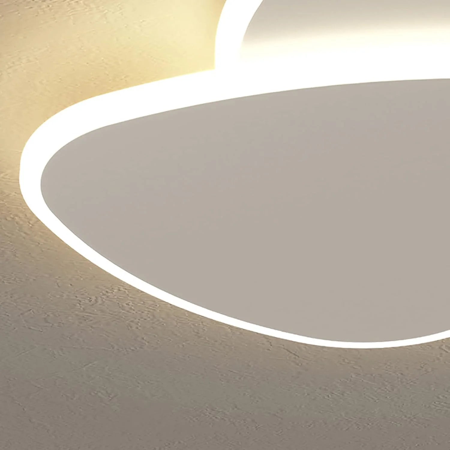 light detail.webp__PID:e07fe944-3f84-4282-9ada-2c9bb7dd6e51