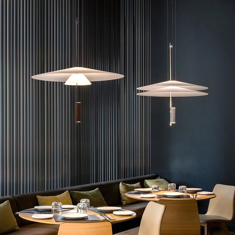 Lampada a sospensione a LED in metallo Vries-Flamingo (5).webp__PID:bdae86ac-8b4c-4bf5-bfe9-2983bae2d6ff