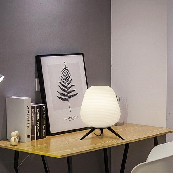 Leary moderne handgeblazen tafellamp19.jpg__PID:0f0a33e1-b3f8-4a7b-b6b5-0ceb45ff659c