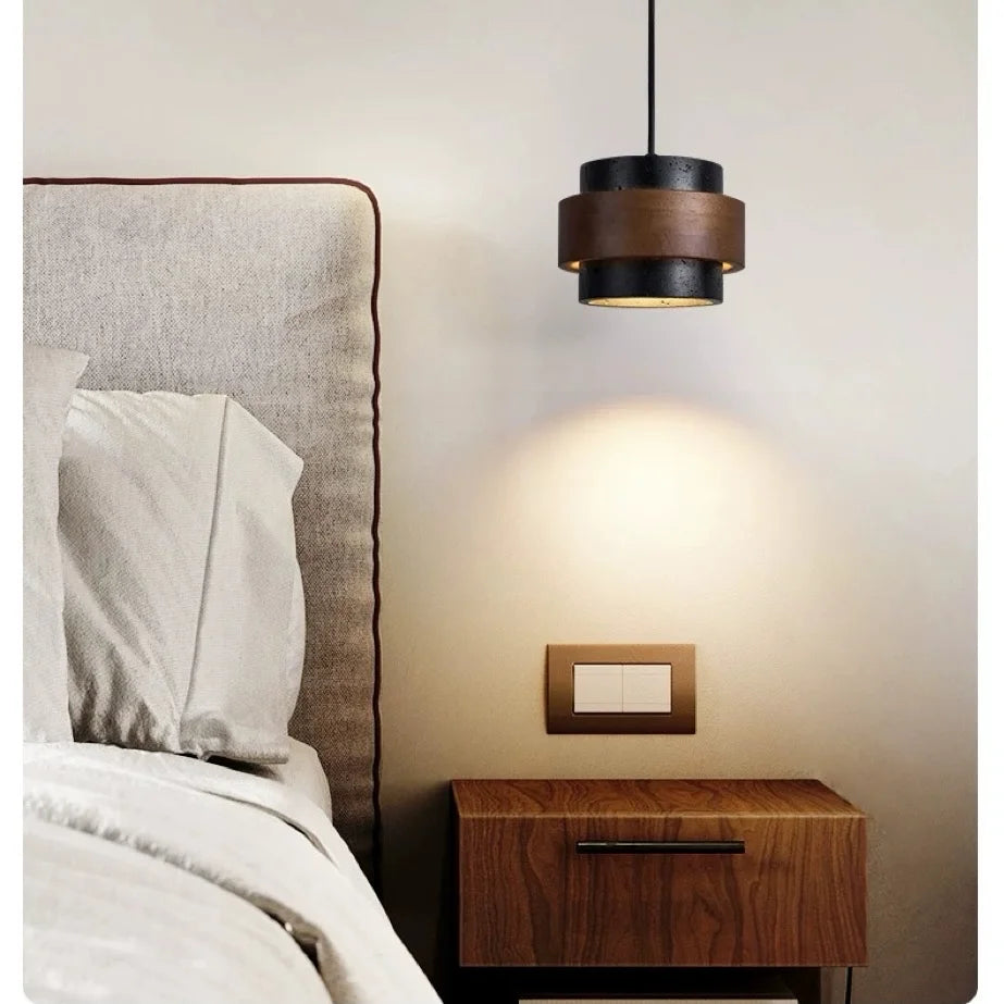 Lampada a sospensione in travertino Orvina Japandi22.webp__PID:6c09fc13-78ec-49a9-9962-b2403d590a4e