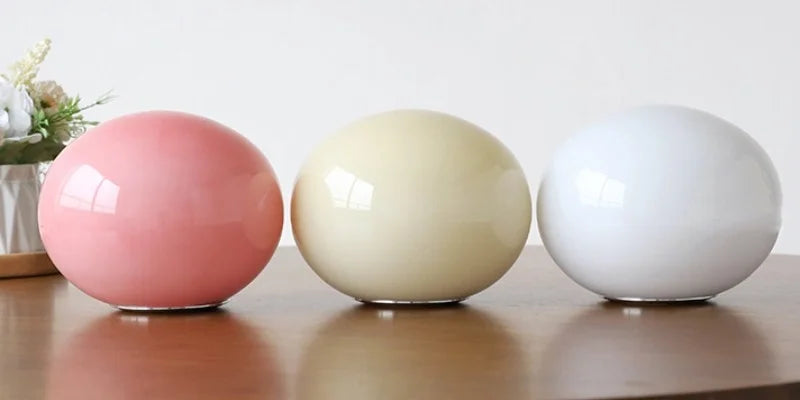 Lampadario a globo in vetro color crema Bauhaus (4).webp__PID:5482f1ad-2378-4862-9412-67d665eb3548