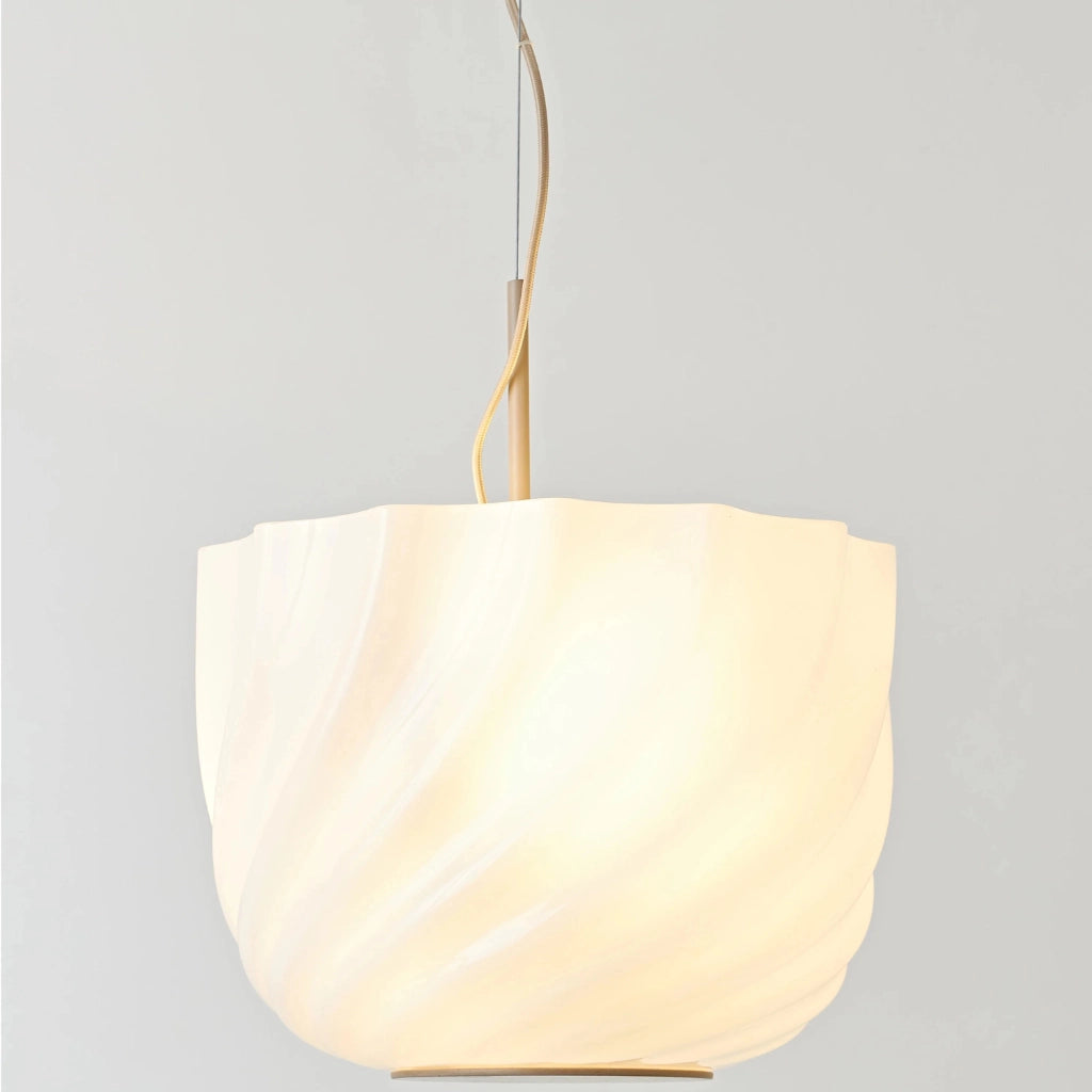 Suspension Neva moderne en verre blanc tourbillonnant-kd.webp__PID:d9680305-6a84-464b-9dbb-9faca0ff6a53
