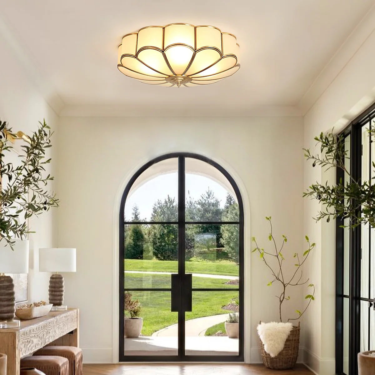 Eros Flower-Inspired Art Deco Ceiling Light (3).webp__PID:59d01fbc-66f9-4f9e-ac73-186c8c2be93b