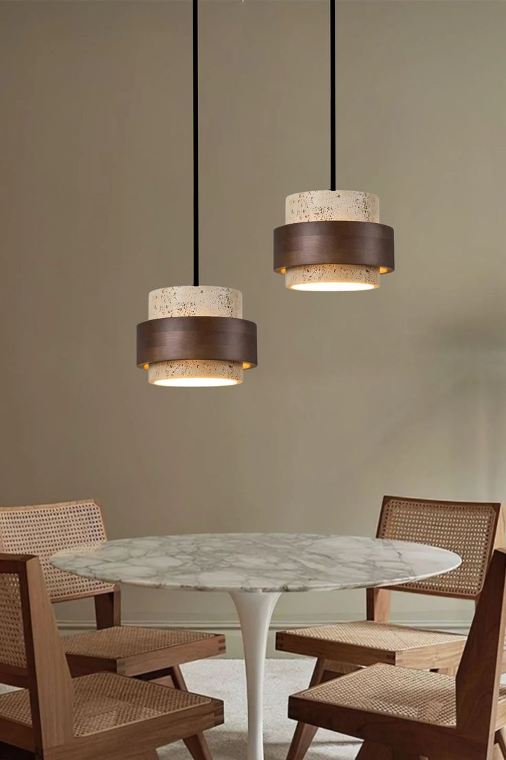 Lampada a sospensione in travertino Orvina Japandi3.jpg__PID:aad5c670-85dd-4f3b-ad1f-dccf18123dee