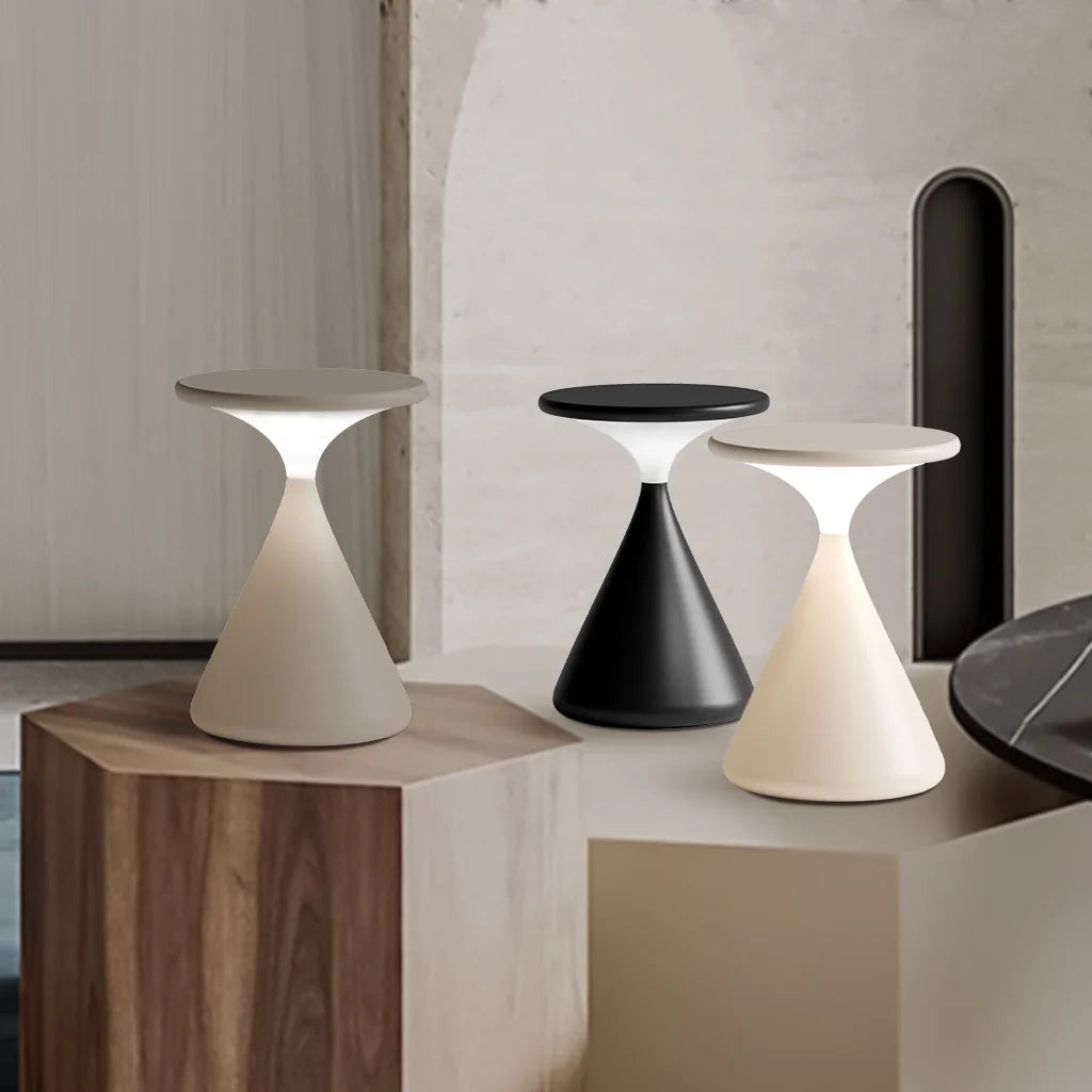 amos-hourglass-9-black.webp__PID:48e6dad6-7d89-4ed7-9e18-54d0c28380d3