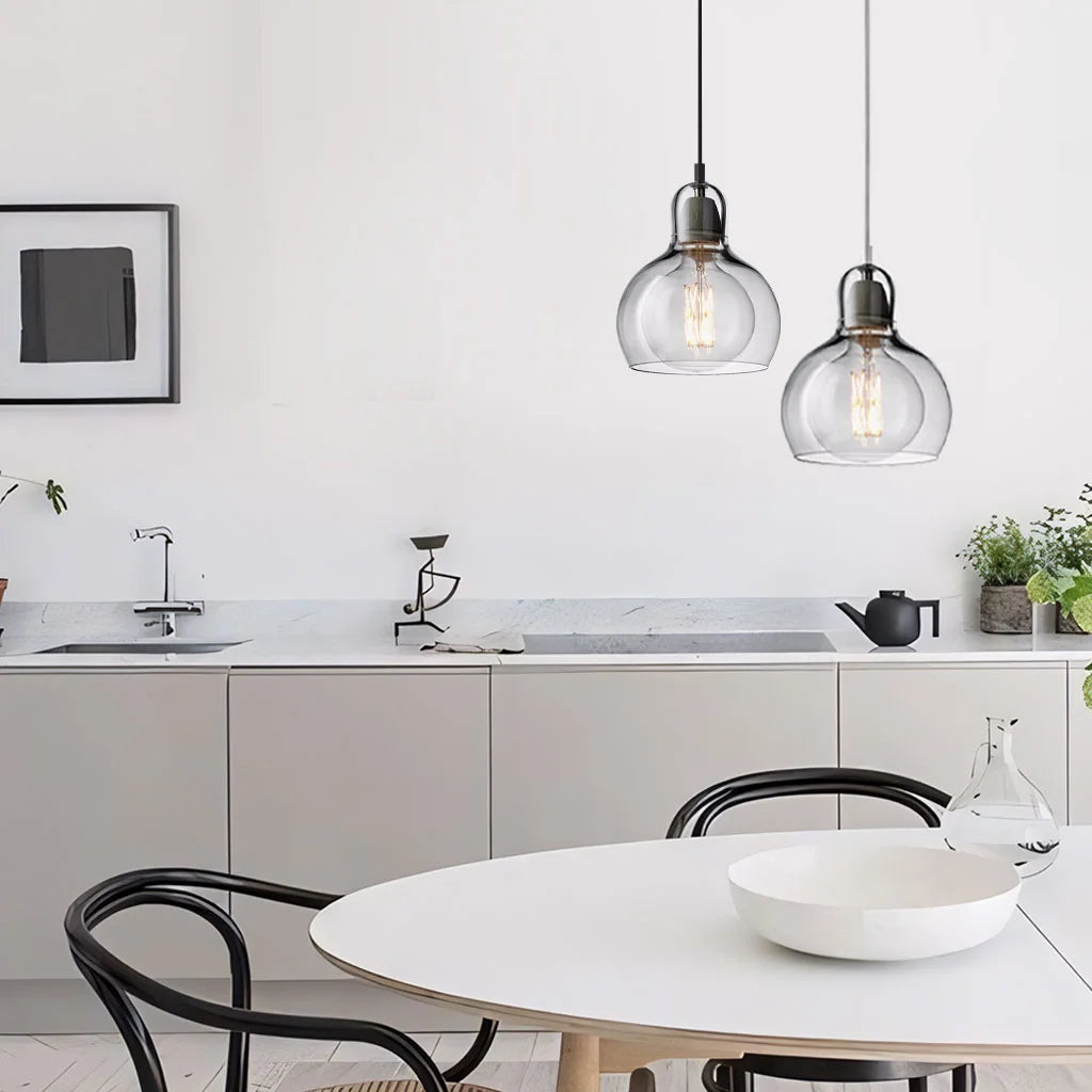 Cain Mega Bulb Pendant Light-8.webp__PID:00fad687-b1a1-41d9-a89d-71ffd342e830