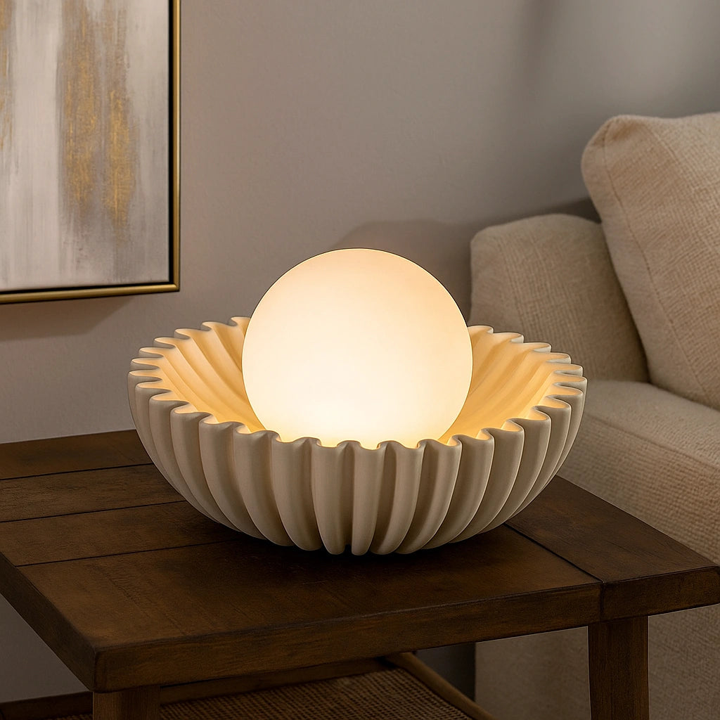 Lampe de table Lior Wabi-Sabi en céramique beige (6 pièces).webp__PID:2bdb1435-3ca7-47d4-927f-1f09484fe2f9