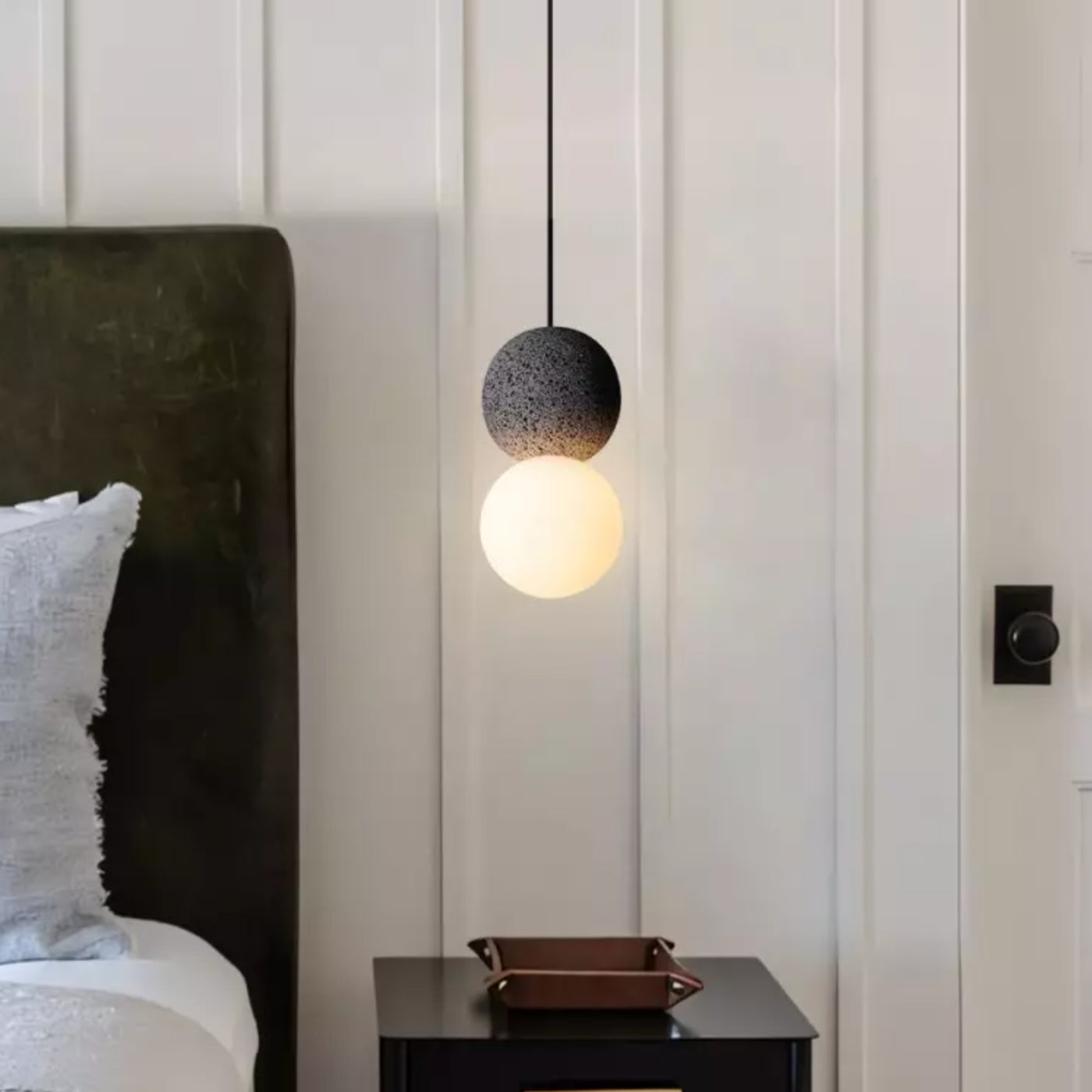 Lampada a sospensione o da parete geometrica moderna Terra sku1.webp__PID:4682623a-96d2-4b49-97d7-04c4b840f5c9