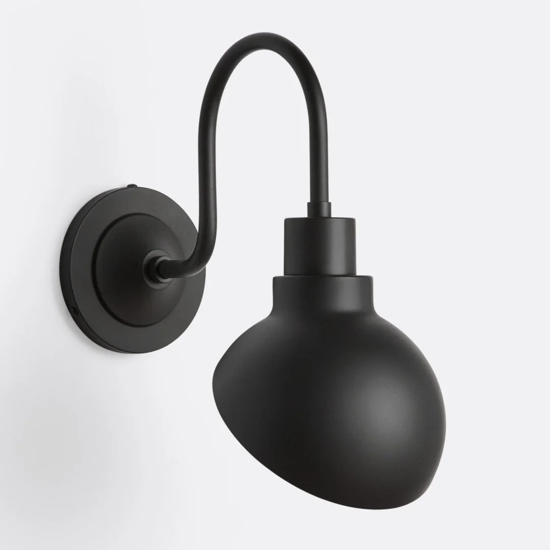 Diônê industriële wandkandelaar met schuine zwanenhals (1).webp__PID:8d355cf7-bb7b-4dd1-b51c-6ed790cfebef