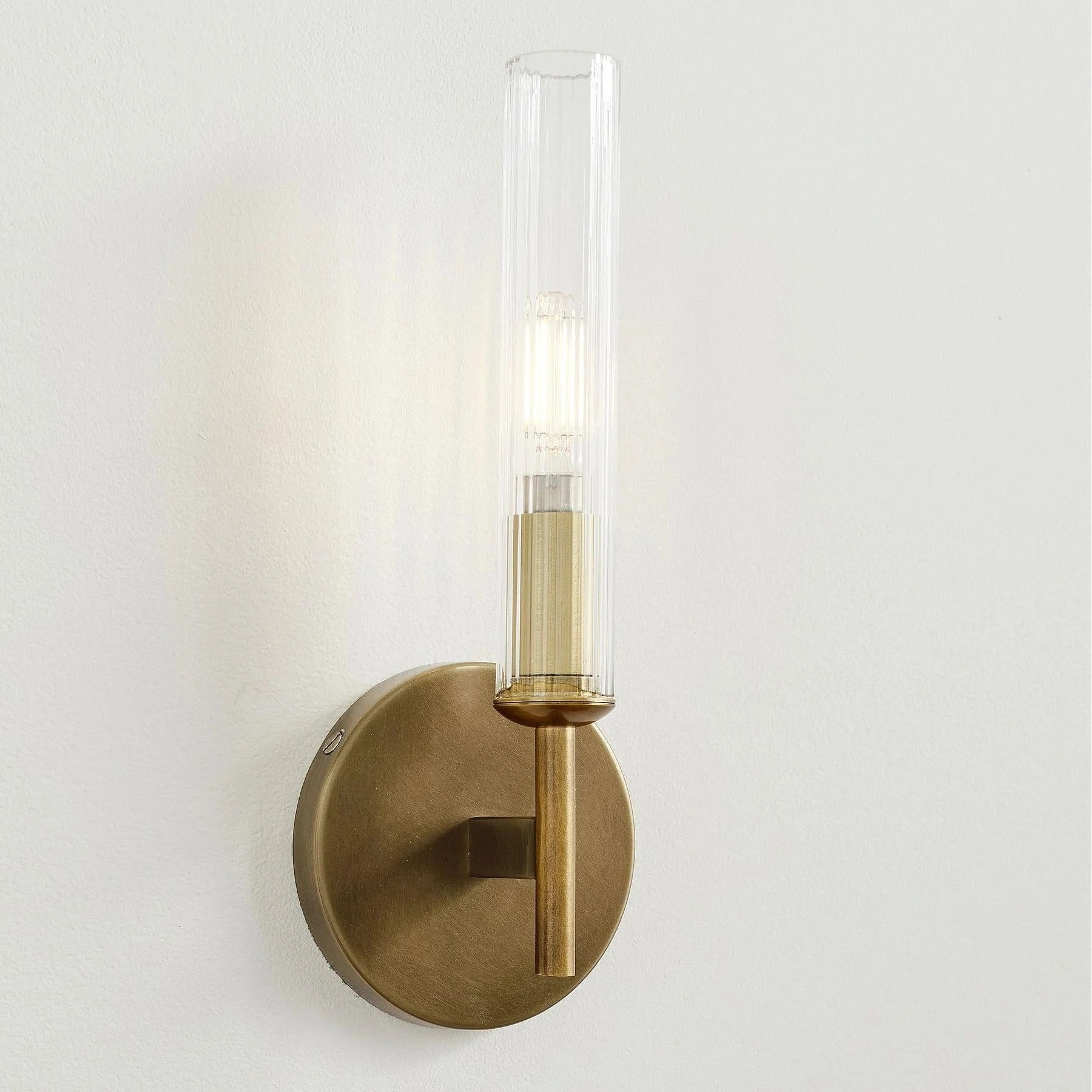 Marvin Farmhouse Ribbed Glass Tube Wall Lamp6.webp__PID:9f61ef59-9387-431f-beae-5532a505a57c