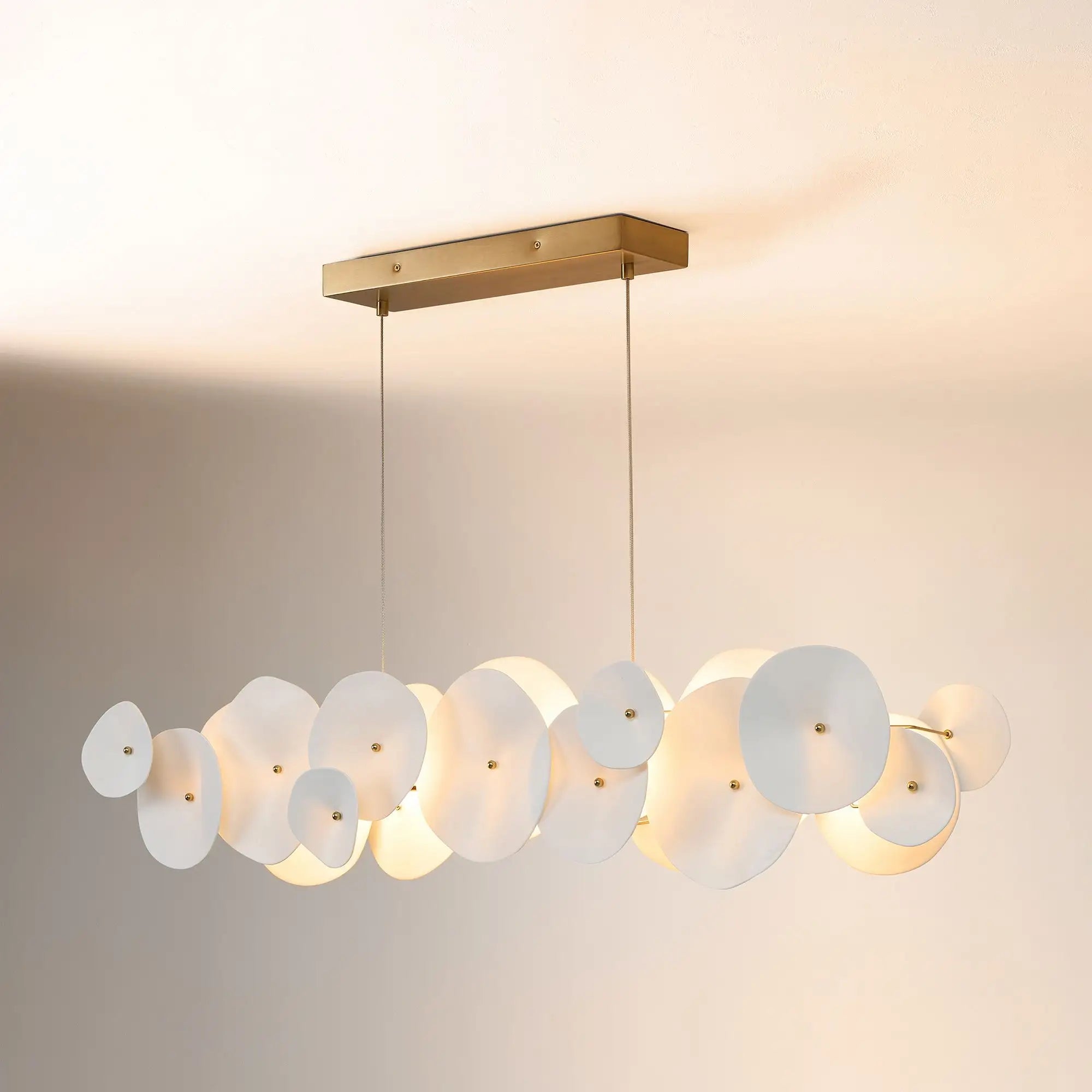 Stalyn moderne keramische lineaire ronde LED-kroonluchterkd.webp__PID:bd389380-87b0-4a5b-9bd1-32bb761ef144
