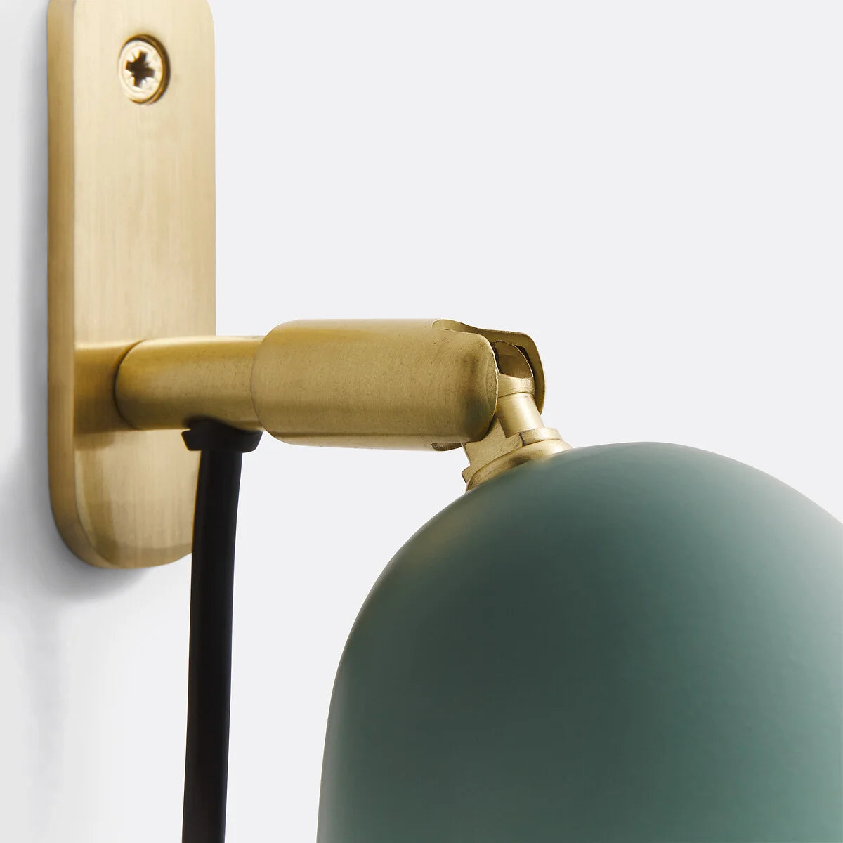Phrike Modern Minimalist Tapered Metal Wall Sconce (28).webp__PID:89bbfbcc-1e04-4e87-b822-102a84d9aaba