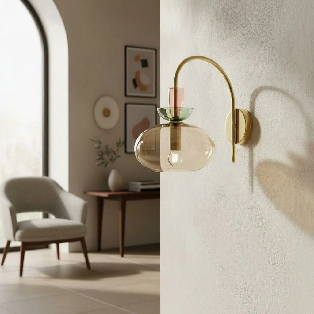 Mira Minimalistische Wandleuchte aus transparentem Glas in Farbe15.webp__PID:36b73a2b-fbdb-44ca-9bcd-7a6b53164f6b