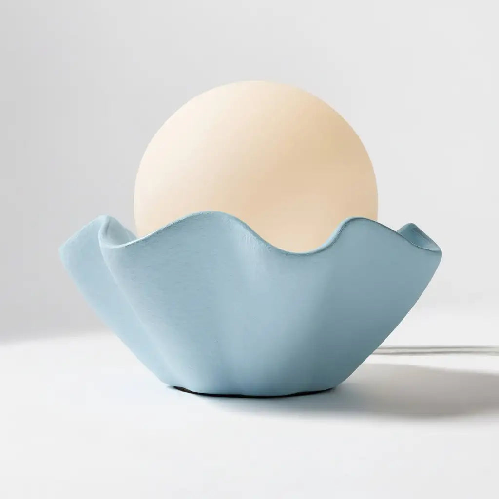 Thalassa Modern Wavy Shell Ceramic Table Lightsku2.webp__PID:932c80df-aa41-4ee0-b6e7-86a1ddb3f20f