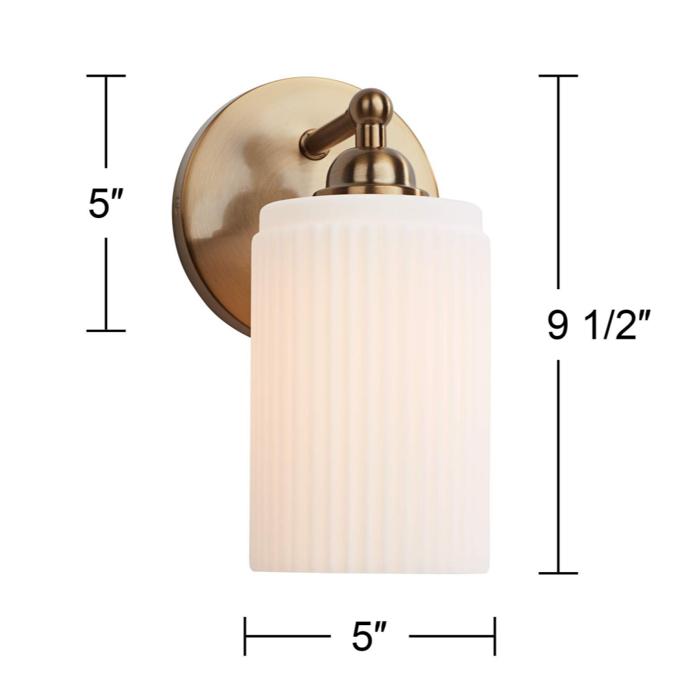 Amelia Vintage Messing Wandlamp met Geribbeld Glas5.webp__PID:54da6375-efaa-4d34-9223-5107375f3ef7