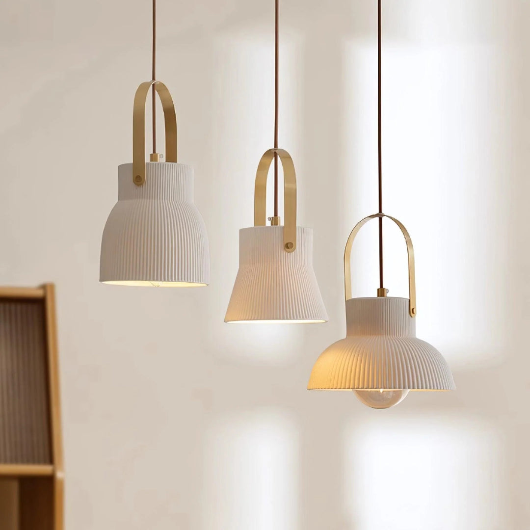 Avery moderne geribbelde keramische bel hanglamp6.webp__PID:6fc1f5da-1775-4c7b-bfc1-7f05313d59cc