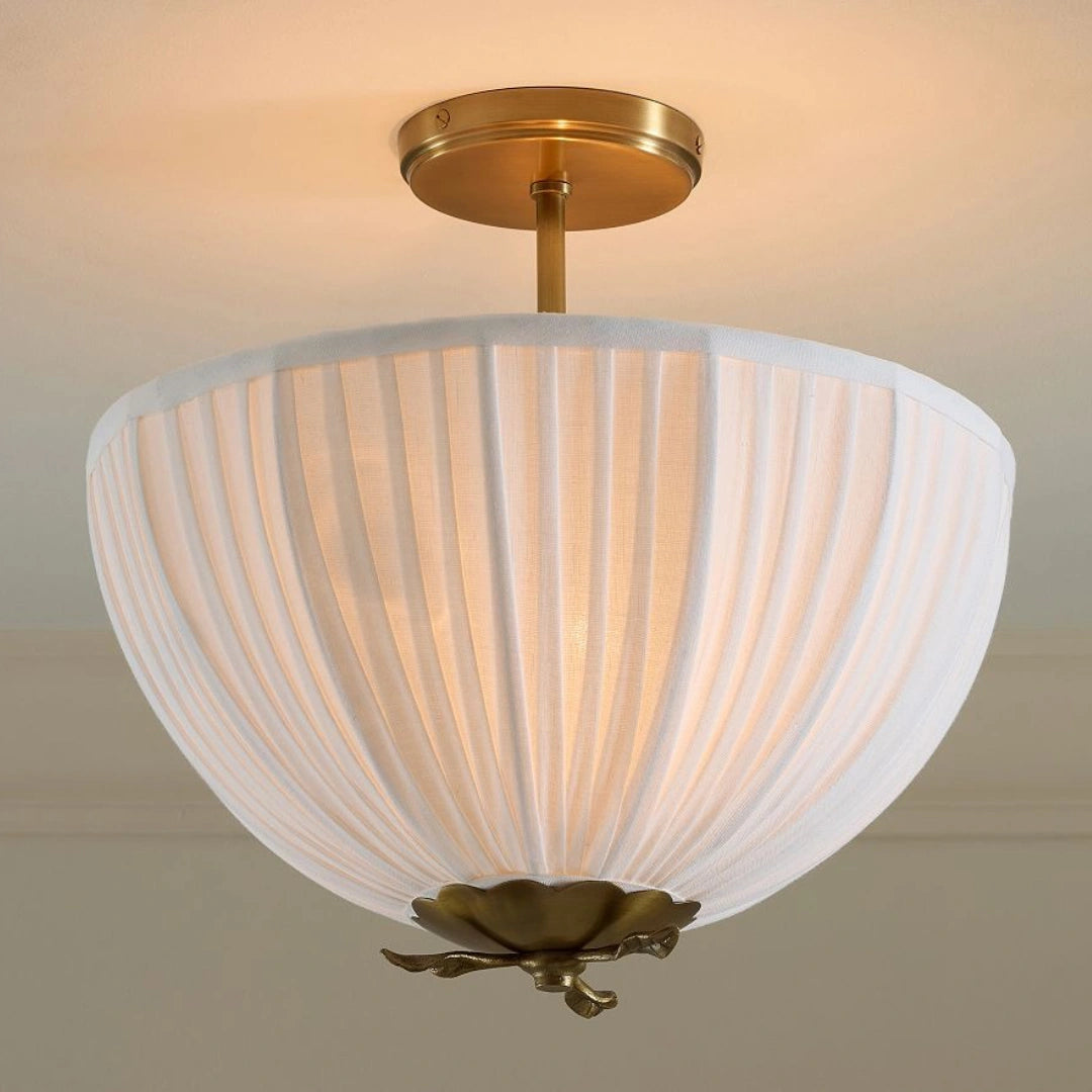 Keith Vintage Geplooide Linnen Plafondlamp met Inbouwmontage on.webp__PID:60eb1b51-b5c8-41f3-8715-c268188443fa