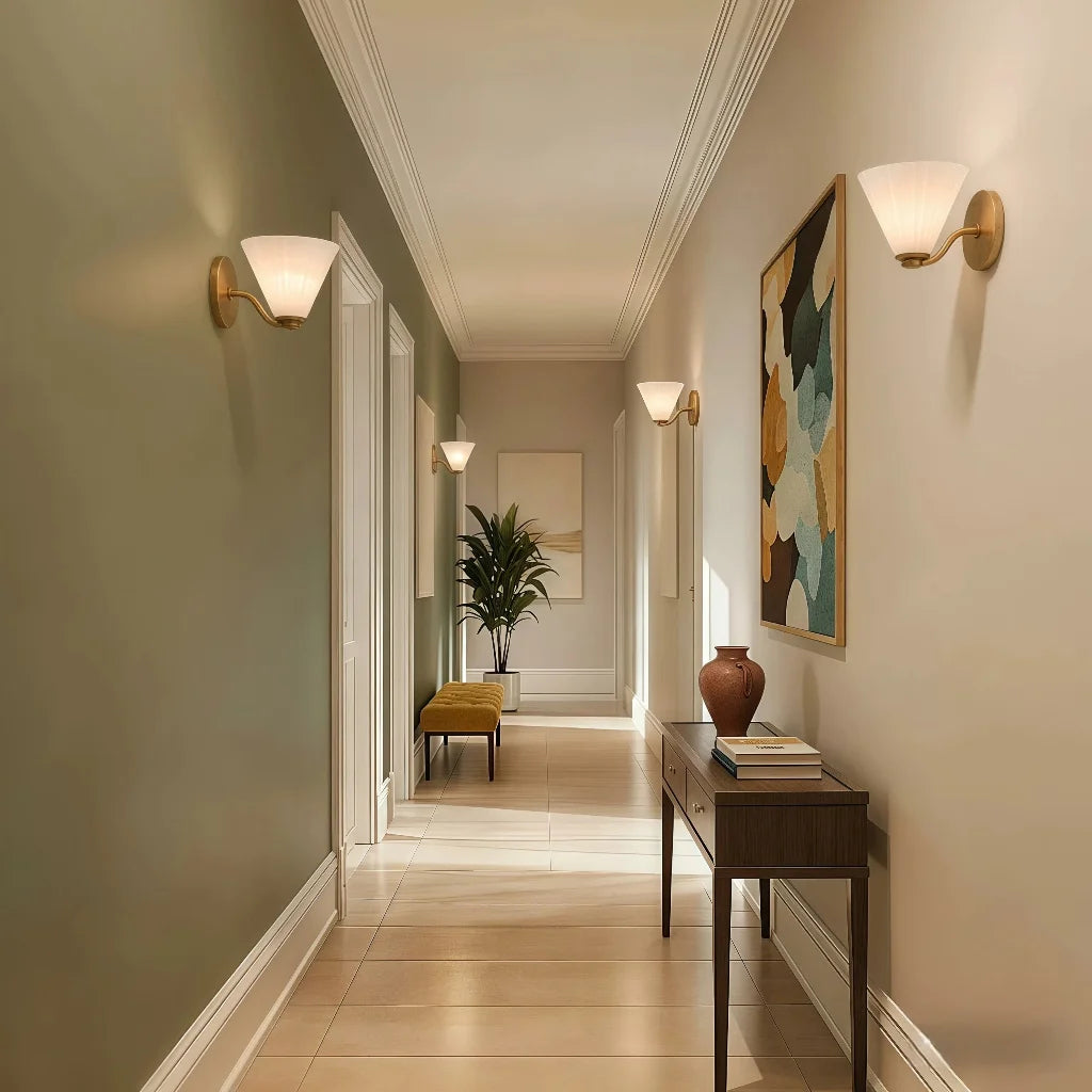 Kiro moderne gegolfde glazen uitlopende decoratieve wandkandelaar 远景2.webp__PID:ee21ff1a-90a0-43c8-b443-8dadb049ad4d