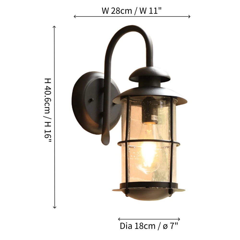 Craig Retro Industriële Glazen Lantaarn Muur Lightsize.webp__PID:1814aeda-846e-4199-809b-cf4b08bb072b