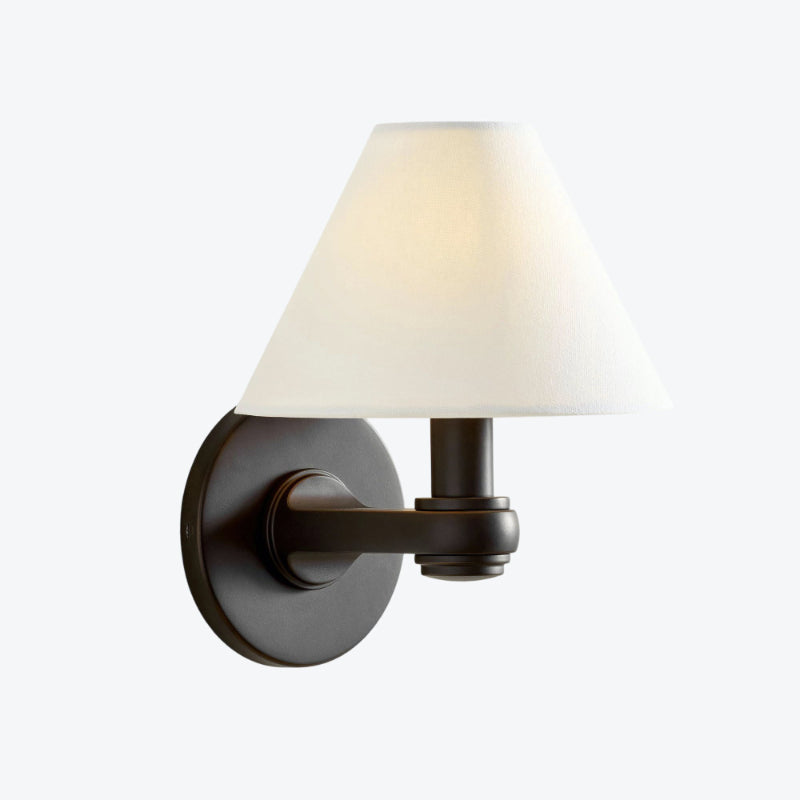 Everett 3-lichts moderne stoffen kegelvormige metalen wandkandelaar (20).webp__PID:f2cd7ae8-f640-48ab-a976-13c805554ac1