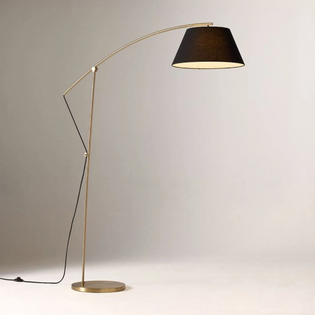 Lampadaire Josh Minimalist en tissu de lin noir sur.webp__PID:44e943be-9bd5-478b-b074-de4a66a25851
