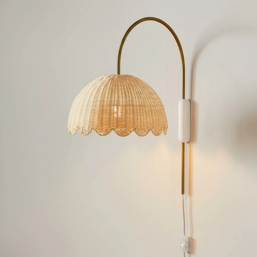 Zara applique a bolle in rattan smerlato per camerette 1.webp__PID:0eef8285-5700-483f-8366-1e34f3e191cf