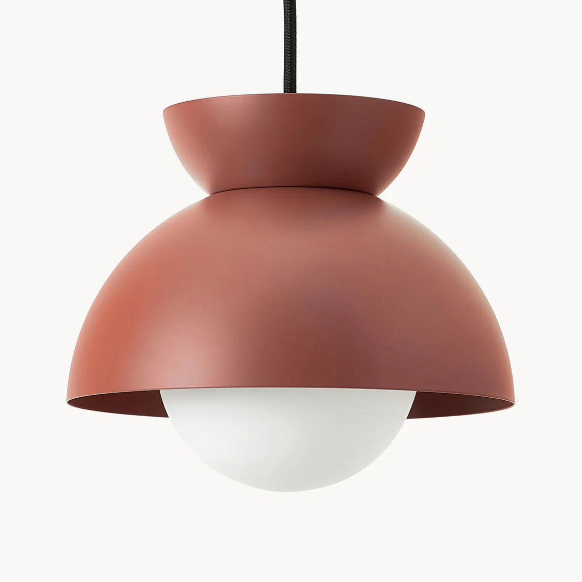 Zosia minimalistische metalen halve koepel hanglamp1.webp__PID:6d271b16-0e16-4661-a9b1-c04f42ac20f7