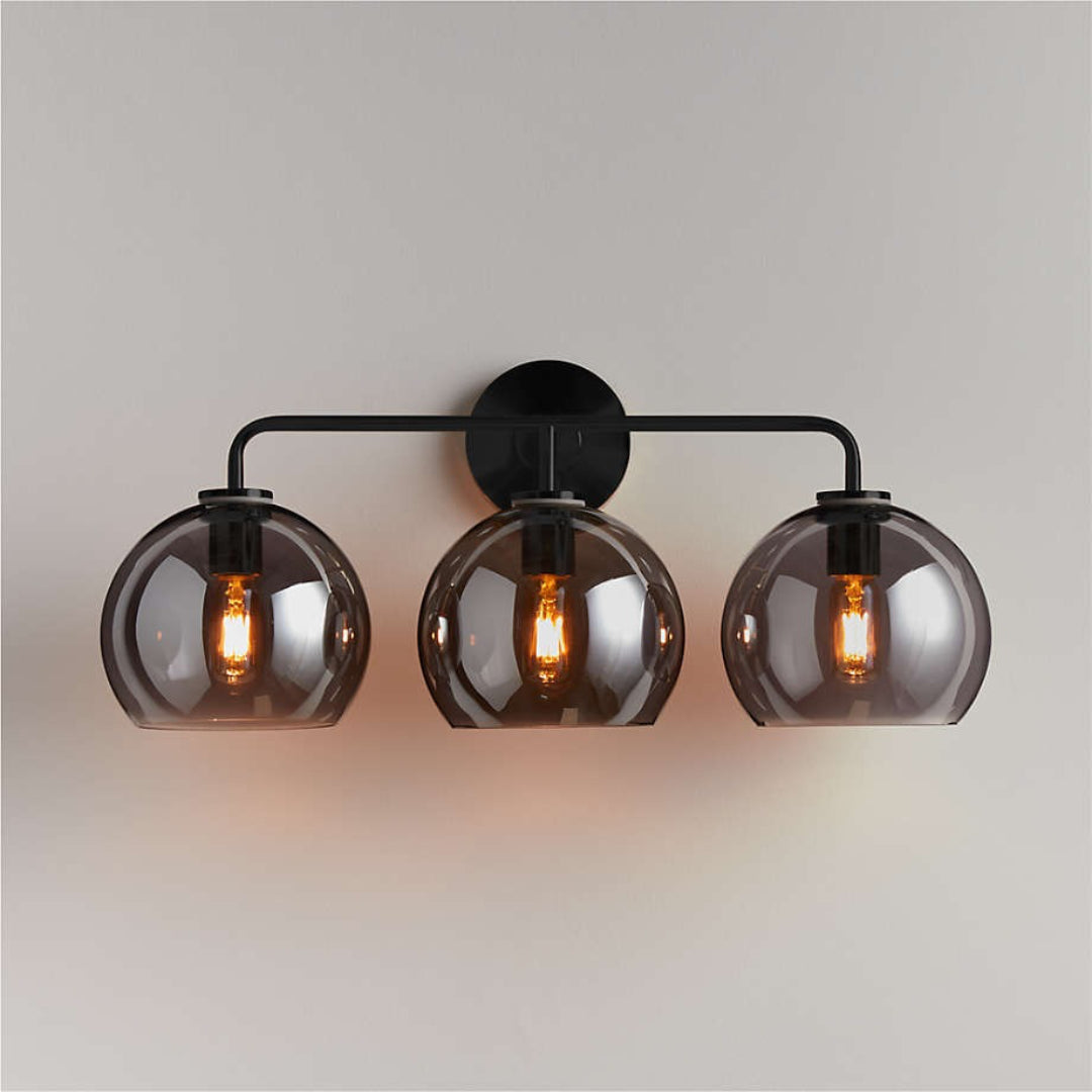 Orson moderne glazen metalen bol wandkandelaar zilver zwart.webp__PID:336a4d20-5ab5-4670-87af-83a6211ec9ad