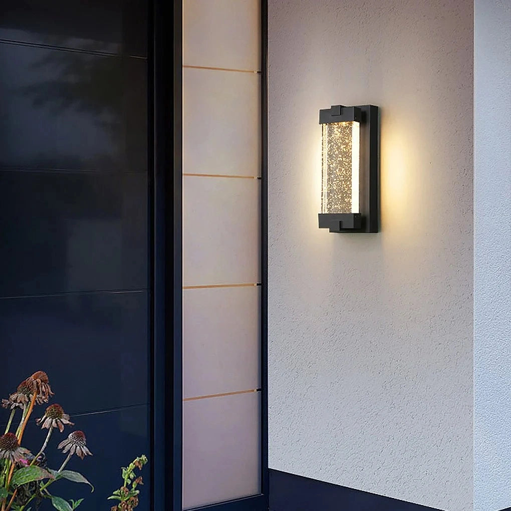 Xylia moderne buitenwandlamp van bubbelkristal7.webp__PID:cc2dd9be-702b-4dce-9760-b866f62e584a