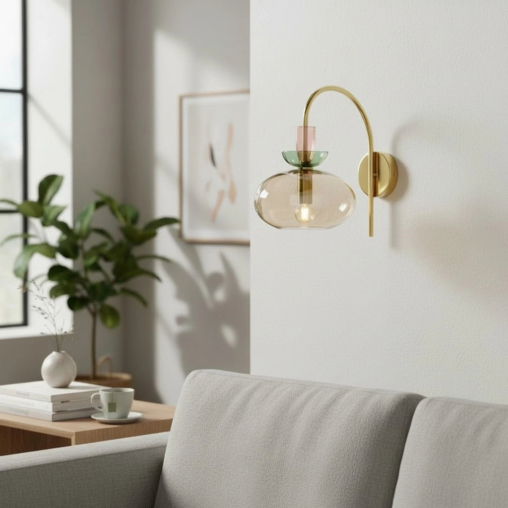 Mira Minimalistische Wandleuchte aus transparentem Glas in Farbe5.webp__PID:8d990d84-fcde-4f9e-86b7-36b73a2bfbdb