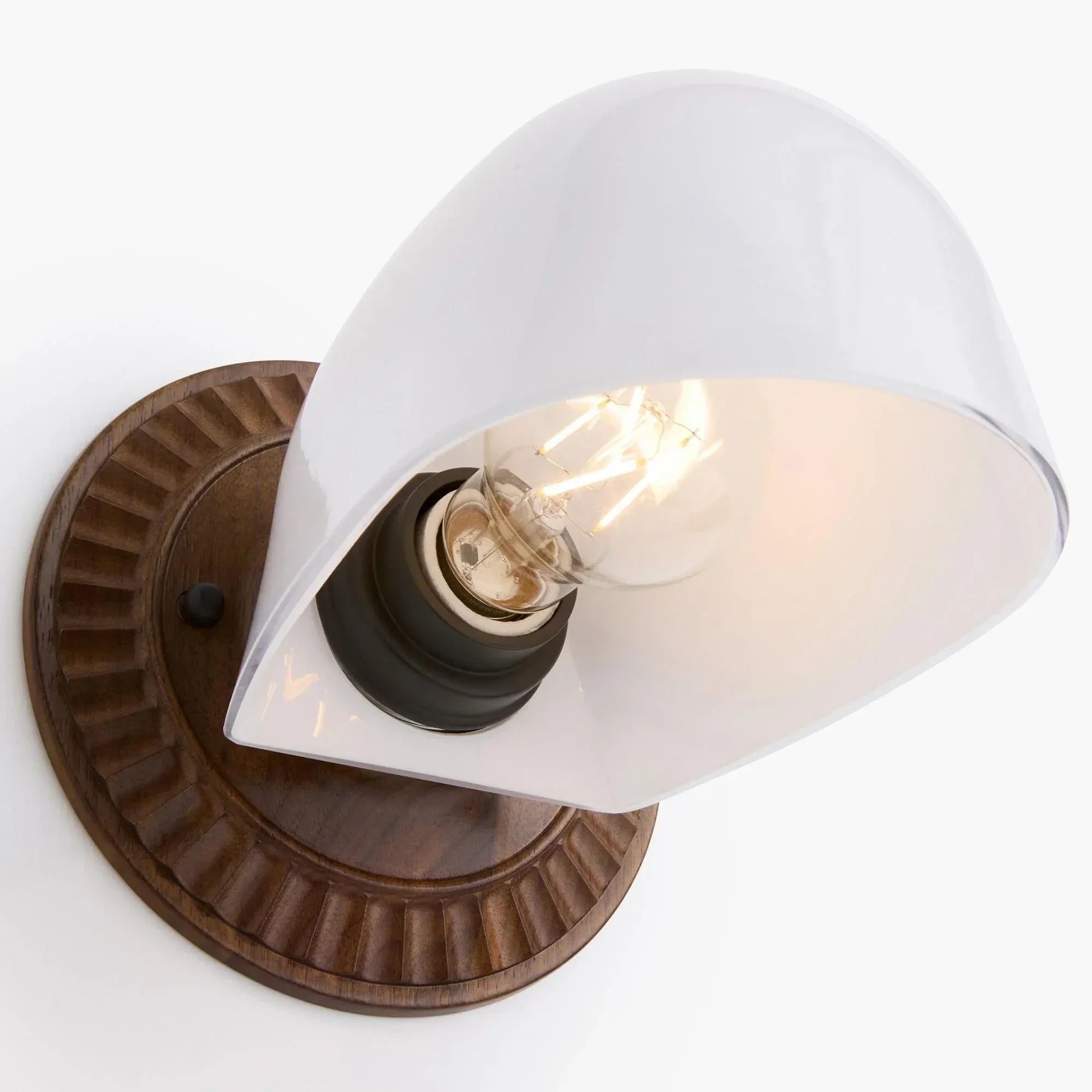 Elsie Modern Art Arched Glass Wall Lamp3.webp__PID:220b8ef2-62a6-43cc-b81e-7353ca3d1cdc