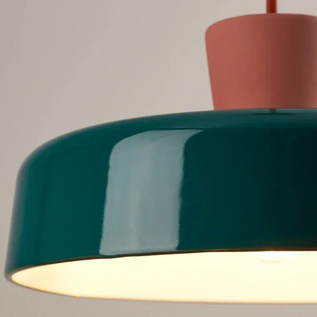 Alden vintage metalen keramische koepel hanglamp detail4.webp__PID:891c6f02-b5b1-43ce-b908-960f28b9e5d1