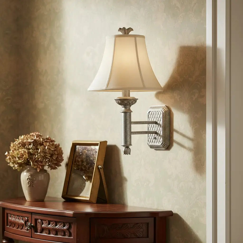 Ione vintage kusthars zilveren wandlamp12.webp__PID:e27cef97-874b-45a9-a630-338b69c9cf2a
