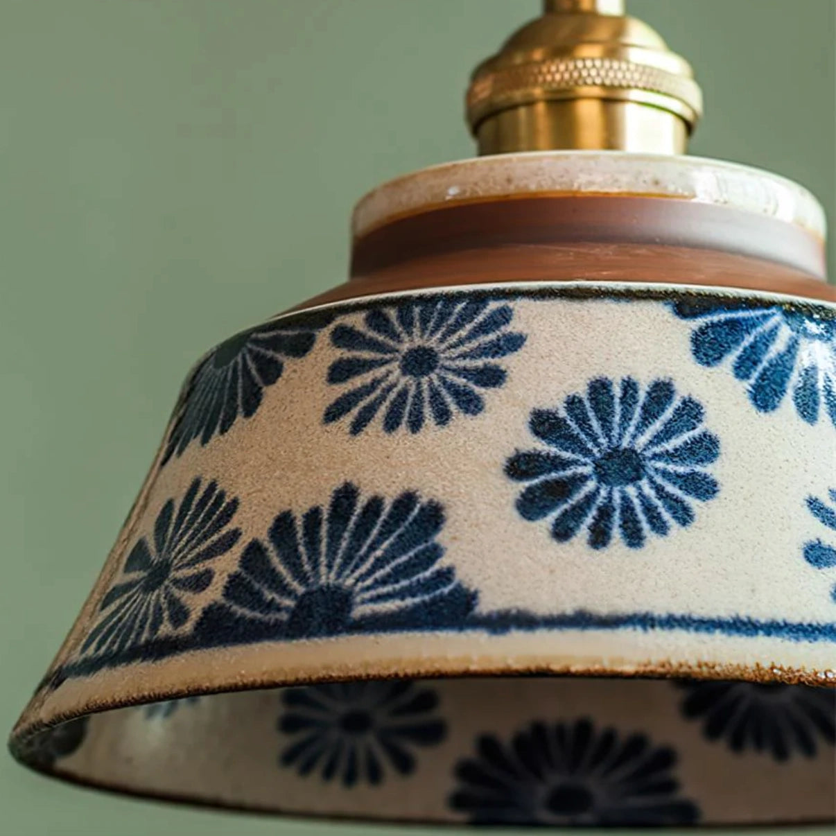 Orin vintage handgeschilderde keramische hanglamp detail1.webp__PID:16661c0a-78f7-4580-bdec-8572ab5c84c4