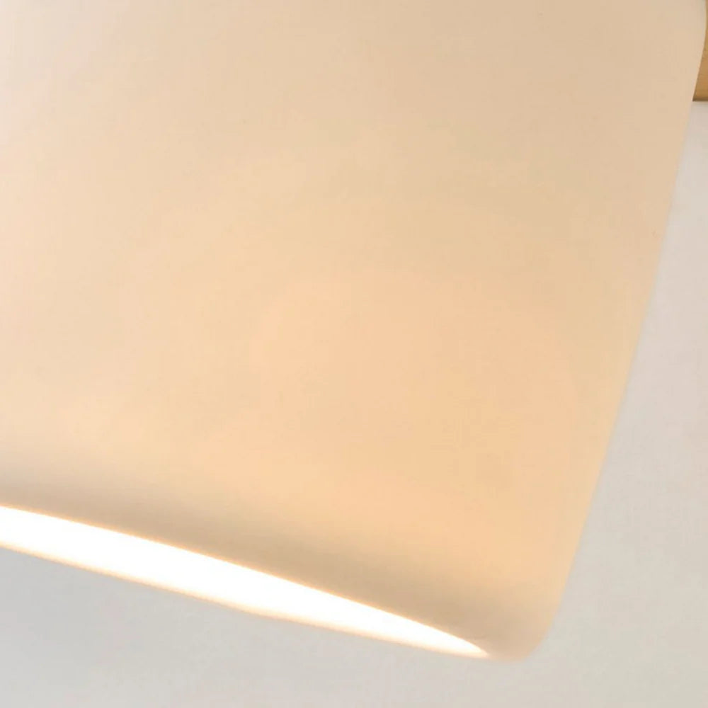 Moderne elegante porseleinen wandkandelaar 10.webp__PID:256aea8e-2ab1-4c2c-97f8-67d7244d7e4d