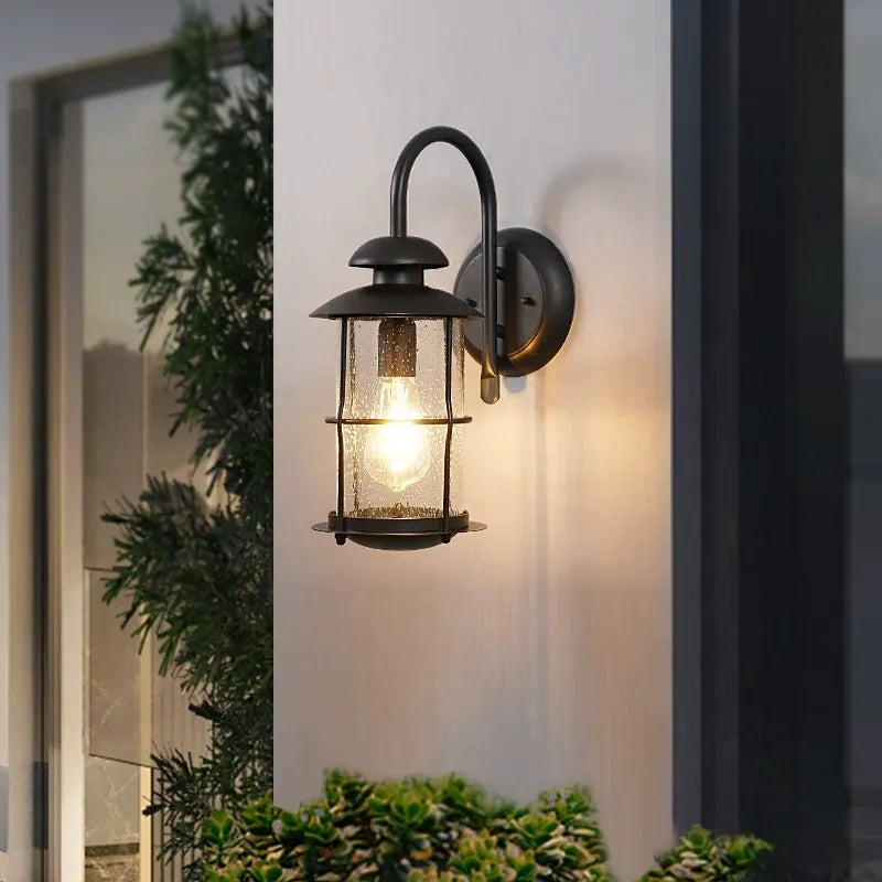 Craig Retro Industriële Glazen Lantaarn Wandlamp36.webp__PID:23a54e85-1b34-4a22-84d5-21c138979d50