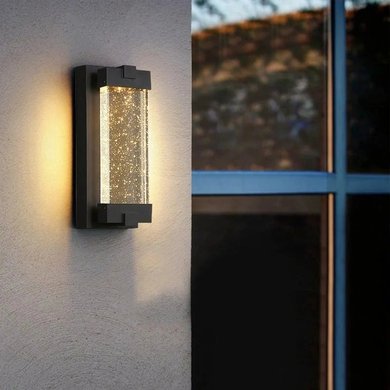 Xylia moderne buitenwandlamp van bubbelkristal11.webp__PID:f34f9e3e-2654-403d-ab4e-7af34cc2b1f7