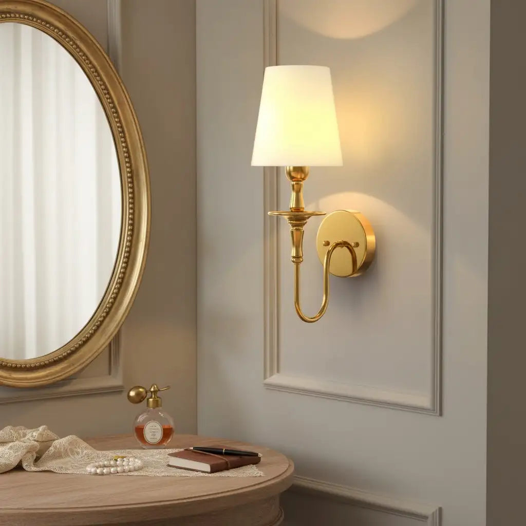 Xanthe Applique da parete con braccio curvo in oro classico retrò3.webp__PID:676f0417-12fe-4e53-bf94-4779cca56f3c