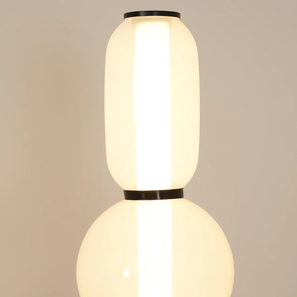 Lampada da terra minimalista in vetro nordico Candy (31).webp__PID:42cc6b08-2ebf-459a-bc6e-d863ad9b7156