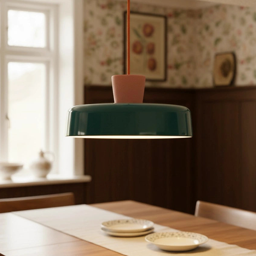 Alden vintage metalen keramische koepel hanglamp15.webp__PID:55c92ba4-f617-491c-af02-b5b1b3ce3908