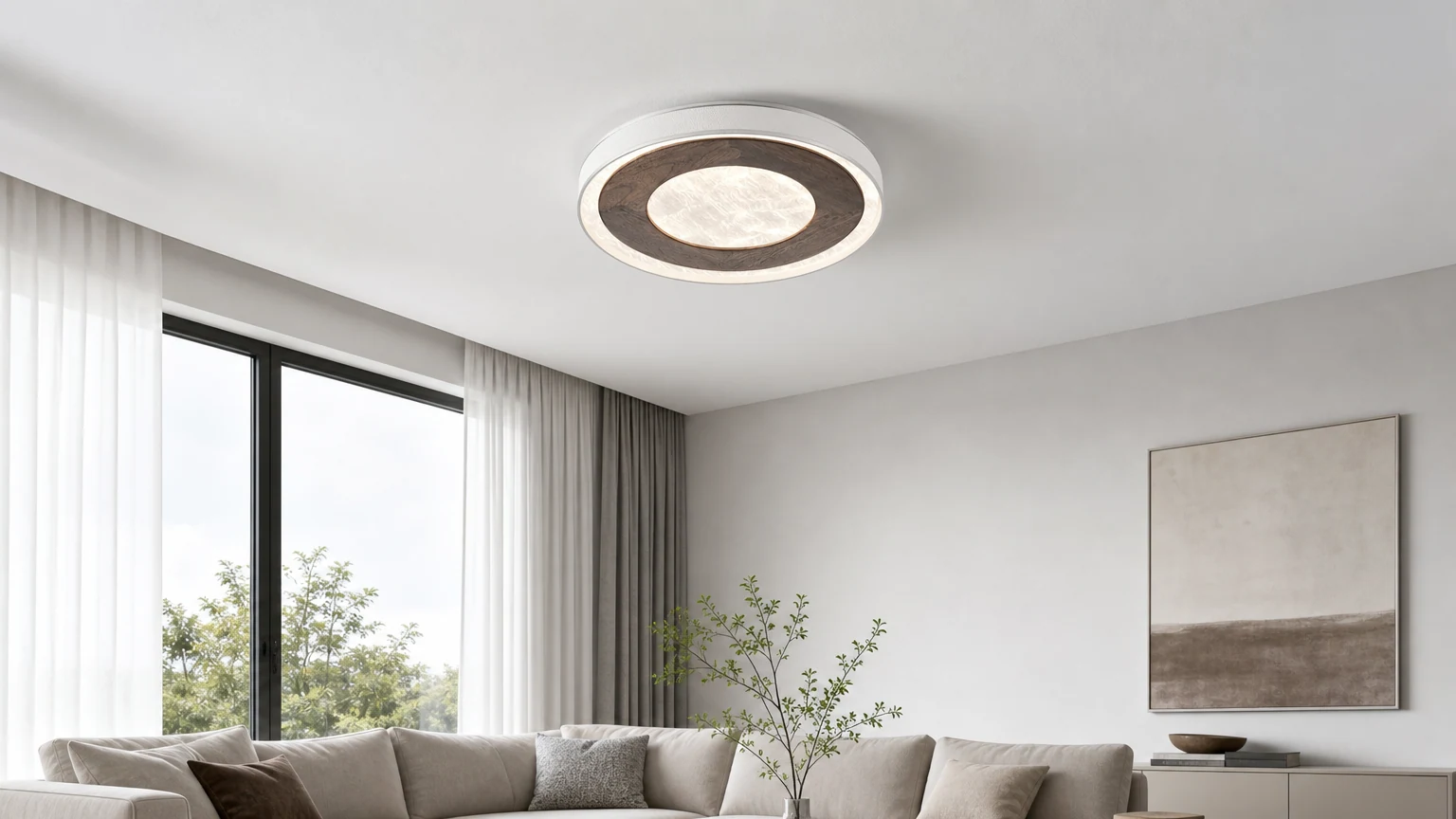Plafoniera rotonda a LED in legno di noce e acrilico, perfetta per un accogliente soggiorno.